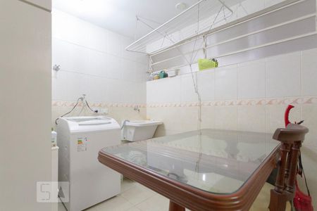 Apartamento para alugar com 55m², 1 quarto e sem vagaÁrea de Serviço