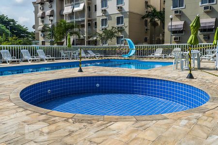 Apartamento para alugar com 66m², 3 quartos e 1 vaga Apartamento para alugar com 66m², 3 quartos e 1 vagaÁrea comum - Piscina