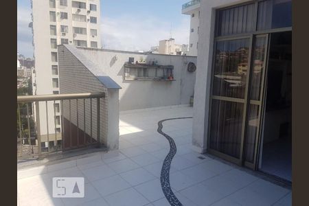 Apartamento à venda com 151m², 3 quartos e 2 vagasTerraço