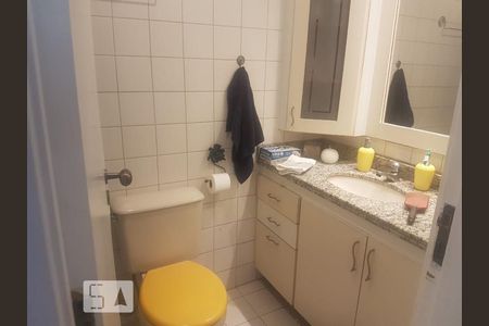 Banheiro Social de apartamento à venda com 3 quartos, 151m² em Icaraí, Niterói