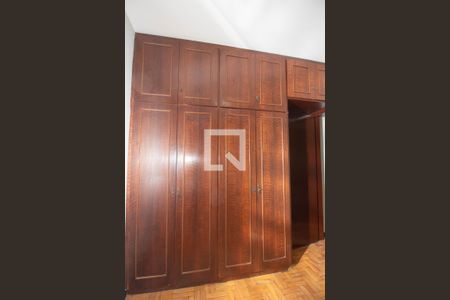 Casa à venda com 156m², 2 quartos e 1 vagaQuarto 2 - Armários