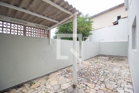 Casa à venda com 156m², 2 quartos e 1 vagaQuintal