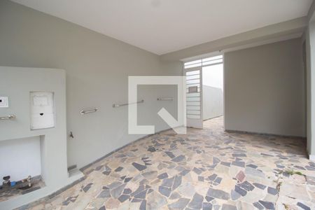 Casa à venda com 156m², 2 quartos e 1 vagaGaragem