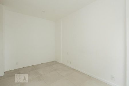 Apartamento para alugar com 67m², 2 quartos e 1 vagaSUITE