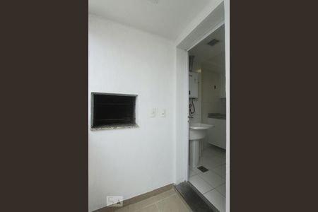 Apartamento para alugar com 67m², 2 quartos e 1 vagaVARANDA C/ CHURRASQUEIRA