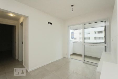 SALA de apartamento à venda com 2 quartos, 67m² em Partenon, Porto Alegre