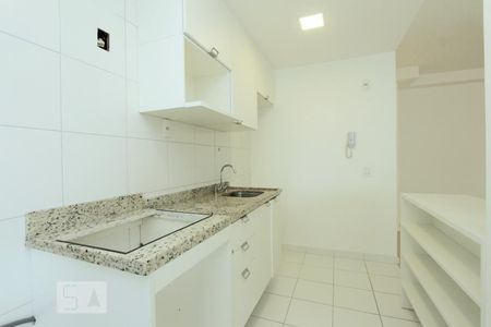 Apartamento para alugar com 67m², 2 quartos e 1 vagaCOZINHA