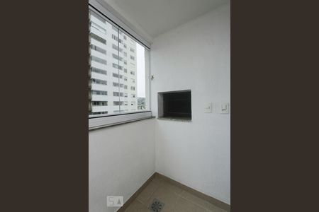 Apartamento para alugar com 67m², 2 quartos e 1 vagaVARANDA C/ CHURRASQUEIRA