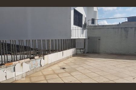 Casa para alugar com 300m², 3 quartos e sem vagaÁrea Externa