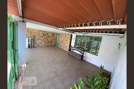 Casa à venda com 149m², 3 quartos e 3 vagasGaragem