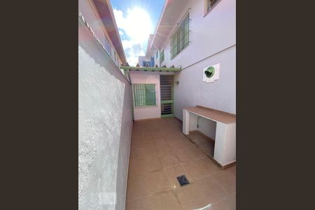 Casa à venda com 149m², 3 quartos e 3 vagasÁrea externa