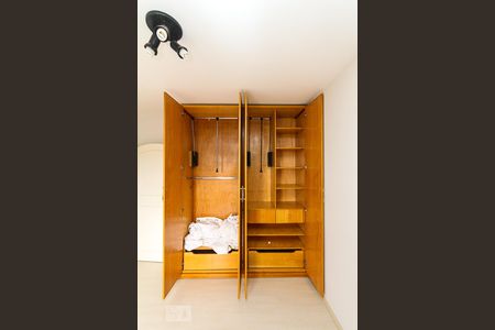 Apartamento para alugar com 475m², 4 quartos e 4 vagasQuarto 02