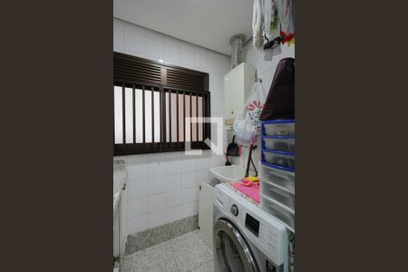 Apartamento à venda com 58m², 2 quartos e 1 vagaÁrea de serviço