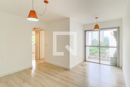 Sala de apartamento para alugar com 2 quartos, 65m² em Brooklin Novo, São Paulo