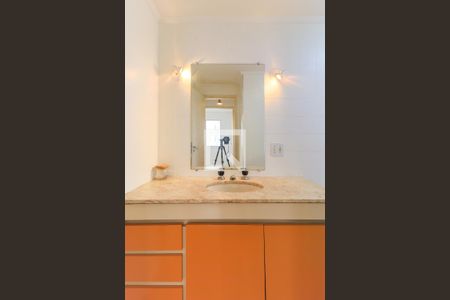 Apartamento para alugar com 65m², 2 quartos e 1 vaga Apartamento para alugar com 65m², 2 quartos e 1 vagaBanheiro