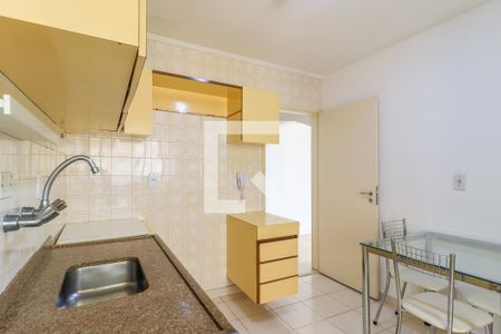 Apartamento para alugar com 65m², 2 quartos e 1 vaga Apartamento para alugar com 65m², 2 quartos e 1 vagaCozinha
