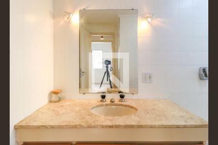 Banheiro de apartamento para alugar com 2 quartos, 65m² em Brooklin Novo, São Paulo