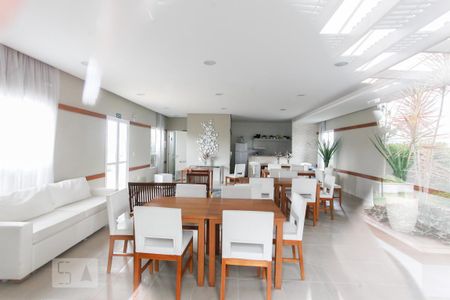 Apartamento para alugar com 60m², 2 quartos e 1 vaga Apartamento para alugar com 60m², 2 quartos e 1 vagaÁrea comum - Salão de festas