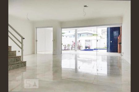 Casa de Condomínio para alugar com 6 quartos, 333m² em Vargem Grande, Rio de Janeiro
