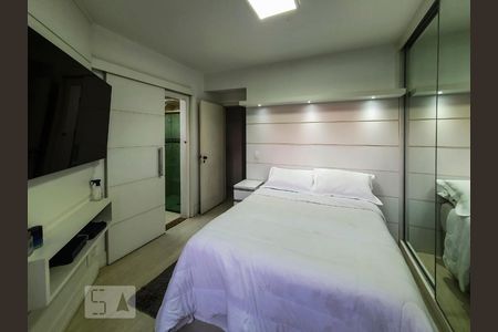 Suite de apartamento para alugar com 4 quartos, 159m² em Vila Dom Pedro I, São Paulo