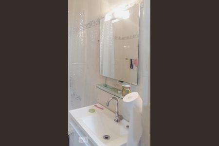Banheiro de apartamento para alugar com 1 quarto, 45m² em Centro, Rio de Janeiro