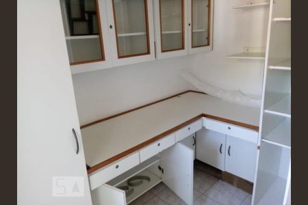 Apartamento à venda com 73m², 2 quartos e 1 vaga Apartamento à venda com 73m², 2 quartos e 1 vagaQuarto de Serviço