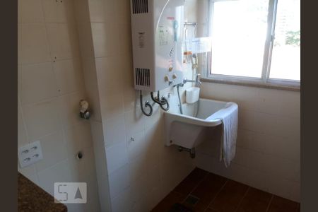 Apartamento à venda com 73m², 2 quartos e 1 vaga Apartamento à venda com 73m², 2 quartos e 1 vagaÁrea de Serviço