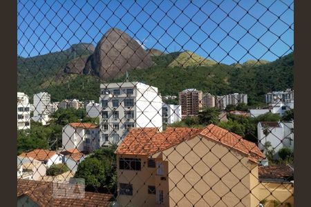 Apartamento à venda com 73m², 2 quartos e 1 vaga Apartamento à venda com 73m², 2 quartos e 1 vagaVista