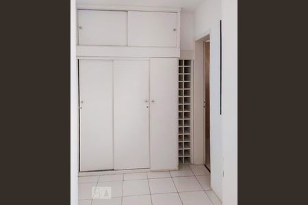 Apartamento à venda com 86m², 3 quartos e 2 vagasQuarto de Serviço