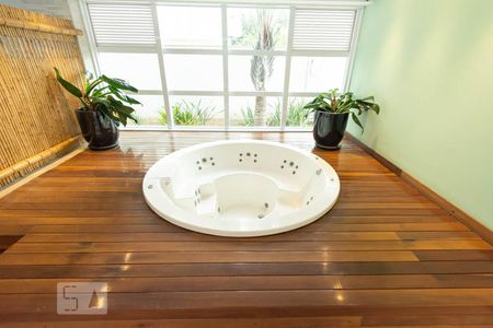 Apartamento para alugar com 39m², 1 quarto e 1 vaga Apartamento para alugar com 39m², 1 quarto e 1 vagaSPA