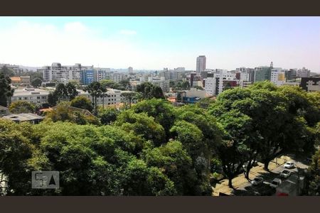 Vista de apartamento para alugar com 4 quartos, 320m² em Água Verde, Curitiba