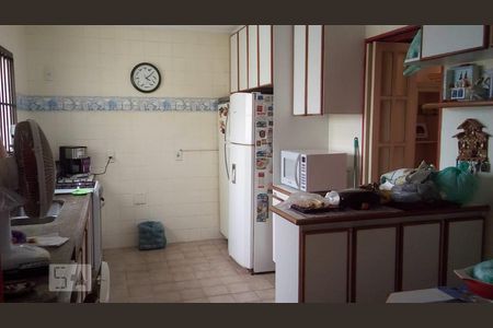 Apartamento à venda com 149m², 3 quartos e 2 vagas Apartamento à venda com 149m², 3 quartos e 2 vagasCozinha