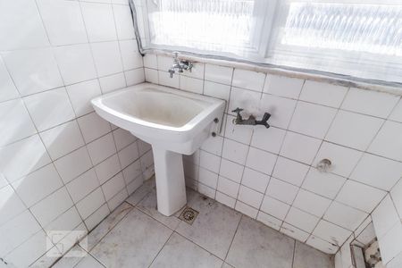 Apartamento para alugar com 60m², 3 quartos e 1 vagaÁrea de Serviço