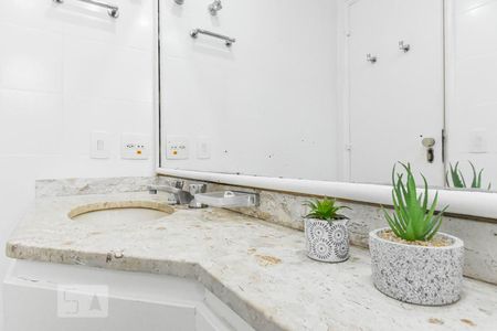 Studio à venda com 25m², 1 quarto e 1 vaga Studio à venda com 25m², 1 quarto e 1 vagaBanheiro