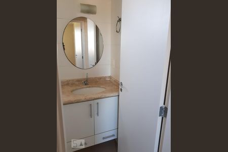 Apartamento para alugar com 70m², 3 quartos e 2 vagas Apartamento para alugar com 70m², 3 quartos e 2 vagasBanheiro
