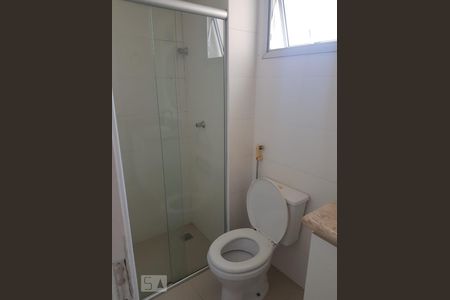 Apartamento para alugar com 70m², 3 quartos e 2 vagas Apartamento para alugar com 70m², 3 quartos e 2 vagasBanheiro da suíte