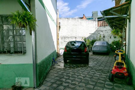 Garagem de casa de condomínio à venda com 2 quartos, 60m² em Ipiranga, Belo Horizonte