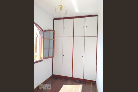 Quarto 3 de casa à venda com 4 quartos, 250m² em Engenheiro Goulart, São Paulo