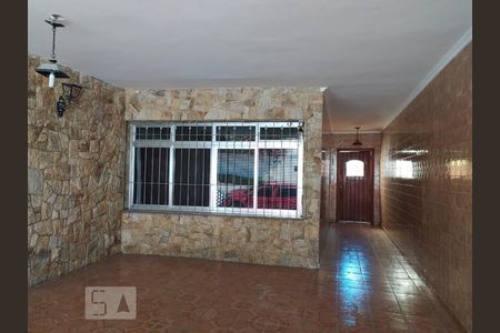 Casa à venda com 250m², 4 quartos e 2 vagas Casa à venda com 250m², 4 quartos e 2 vagasGaragem