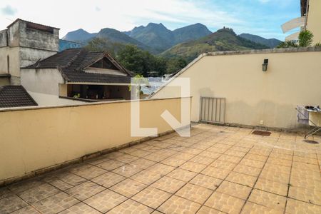 Casa à venda com 300m², 5 quartos e sem vagaQuintal
