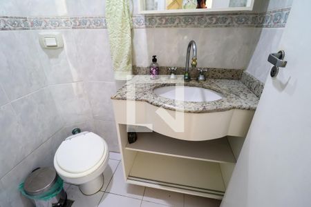 Casa à venda com 300m², 5 quartos e sem vagaBanheiro da Suíte 1