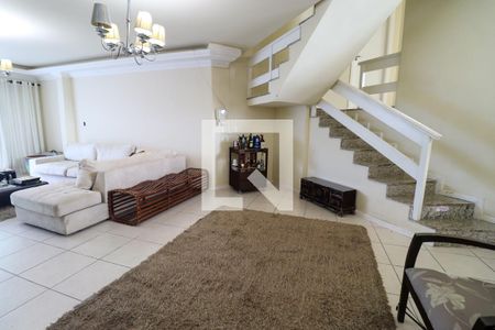 Sala 1 de casa à venda com 5 quartos, 300m² em Anil, Rio de Janeiro