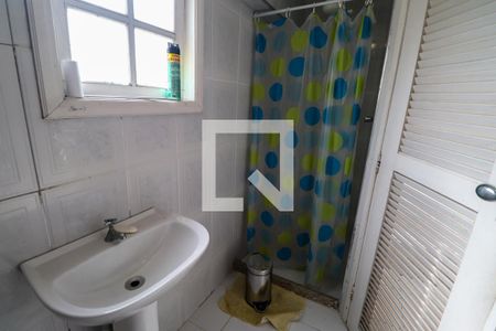 Casa à venda com 300m², 5 quartos e sem vagaBanheiro de Serviço