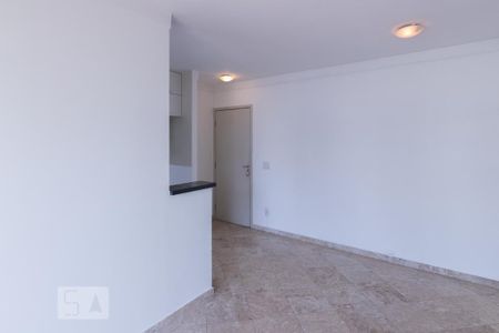 Sala de apartamento para alugar com 2 quartos, 53m² em Vila Anastácio, São Paulo