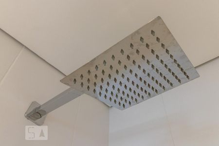 Detalhe do Banheiro de kitnet/studio para alugar com 1 quarto, 27m² em Bethaville I, Barueri