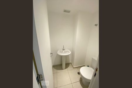 Lavabo de apartamento para alugar com 3 quartos, 80m² em Vila da Penha, Rio de Janeiro