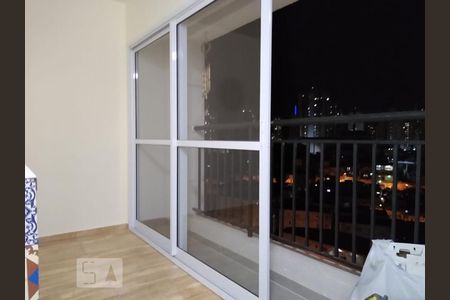 Studio à venda com 32m², 1 quarto e 1 vagaVaranda