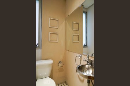 Lavabo de apartamento para alugar com 1 quarto, 42m² em Perdizes, São Paulo