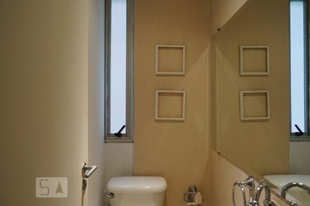 Lavabo de apartamento para alugar com 1 quarto, 42m² em Perdizes, São Paulo