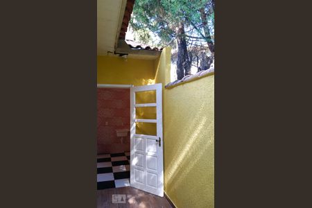 Casa de condomínio para alugar com 120m², 2 quartos e 1 vagaChurrasqueira